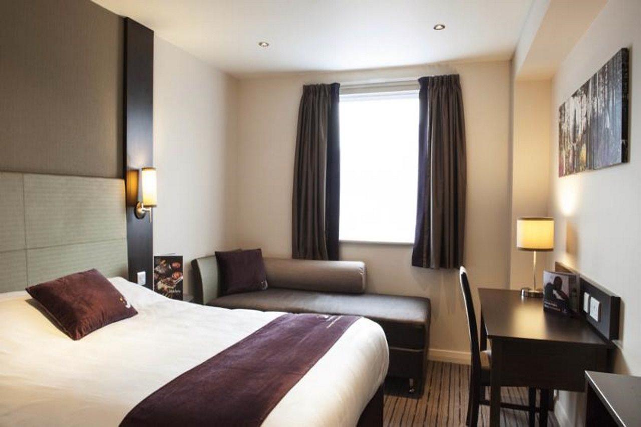 Premier Inn Maidenhead Town Centre Luaran gambar
